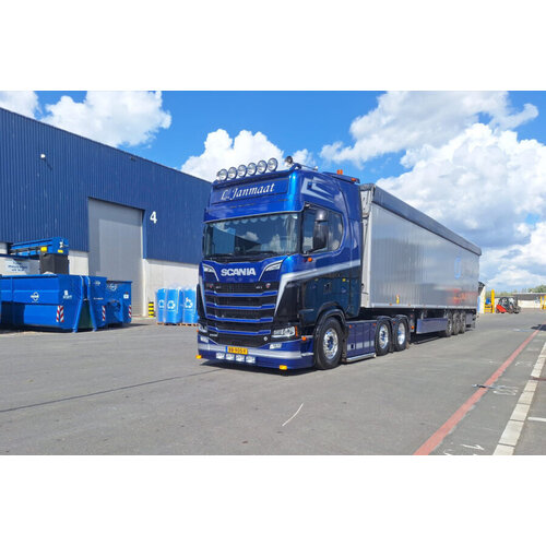 WSI WSI Scania S Highline 6x2 with 3-axle moving floor trailer TRANSPORTBEDRIJF L. JANMAAT