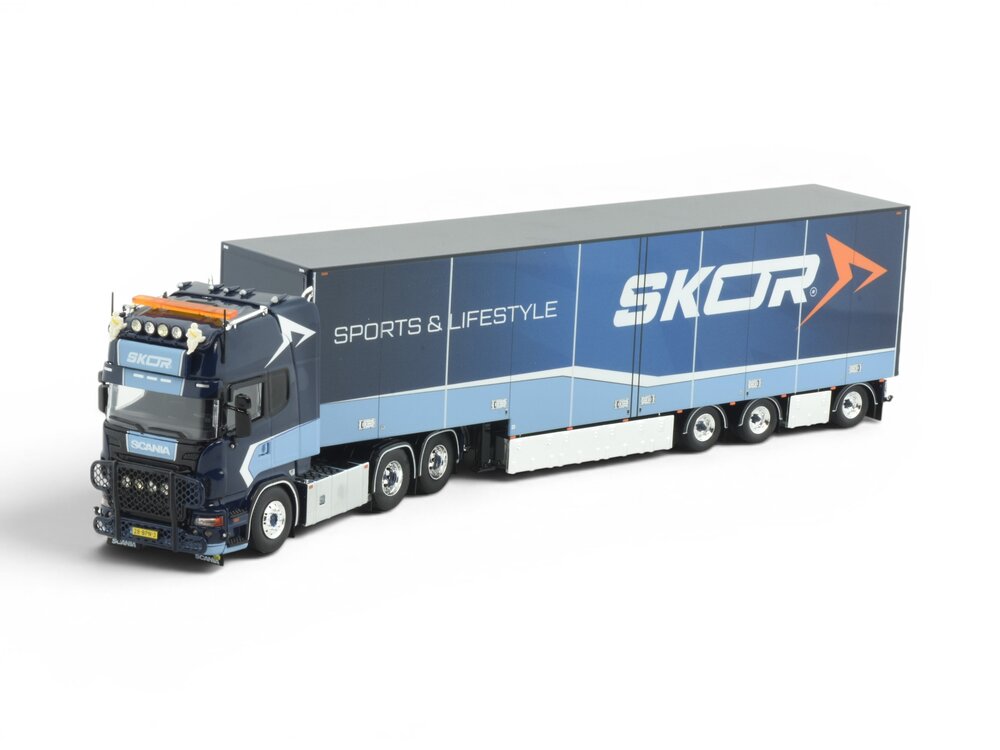 Tekno Tekno Scania R-serie Topline with stepdeck trailer SKOR