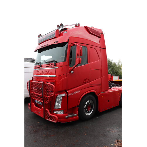 Tekno Tekno Volvo FH04 Globetrotter 6x2 sleepas VAN DEN BULCKE STH