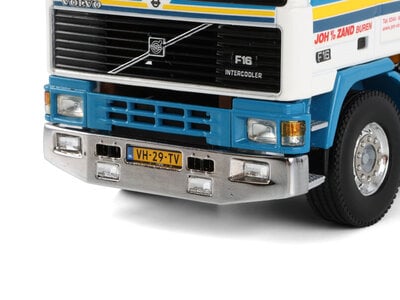 WSI WSI Volvo F16 Globetrotter 6x2 JOH V/D ZAND