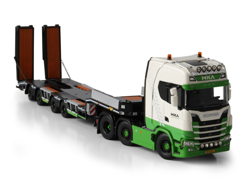WSI WSI Scania S Highline 6x2 met 4-assige dieplader HKA