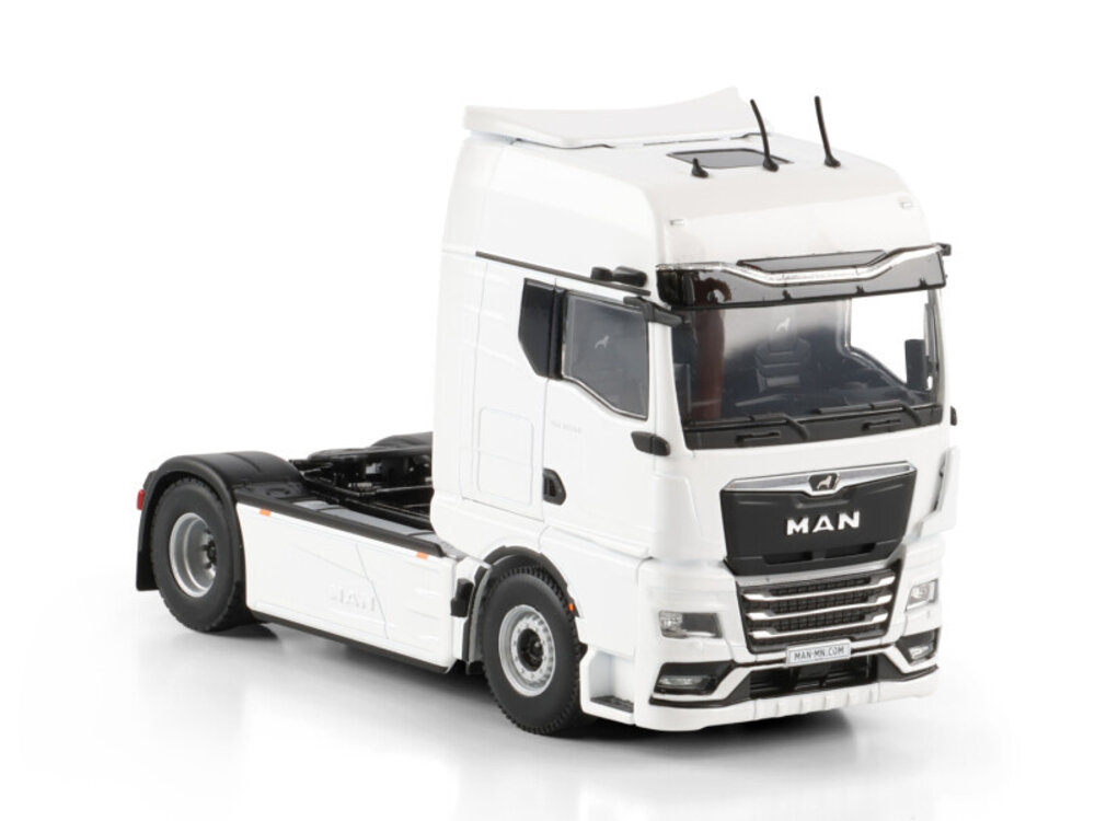 WSI WSI MAN TGX GX 4x2 WHITE LINE