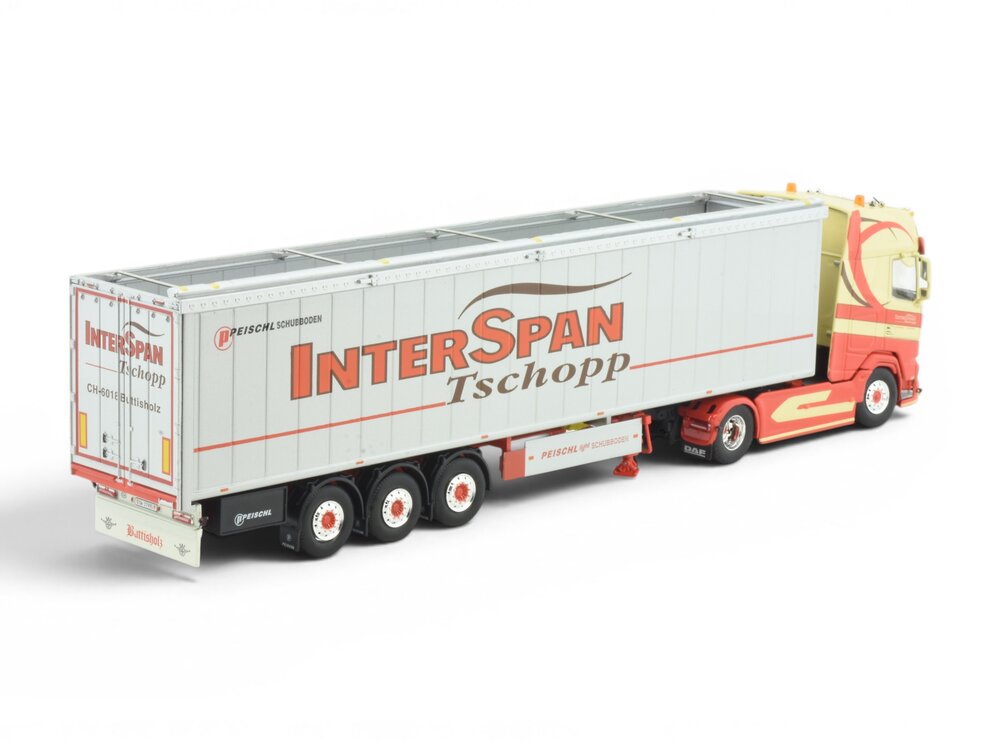 Tekno Tekno DAF XG+ met 3-assige walkingfloor oplegger INTERSPAN TSCHOPP