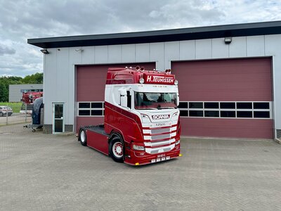 Tekno Tekno Scania NGS 4x2 H.TEUNISSEN