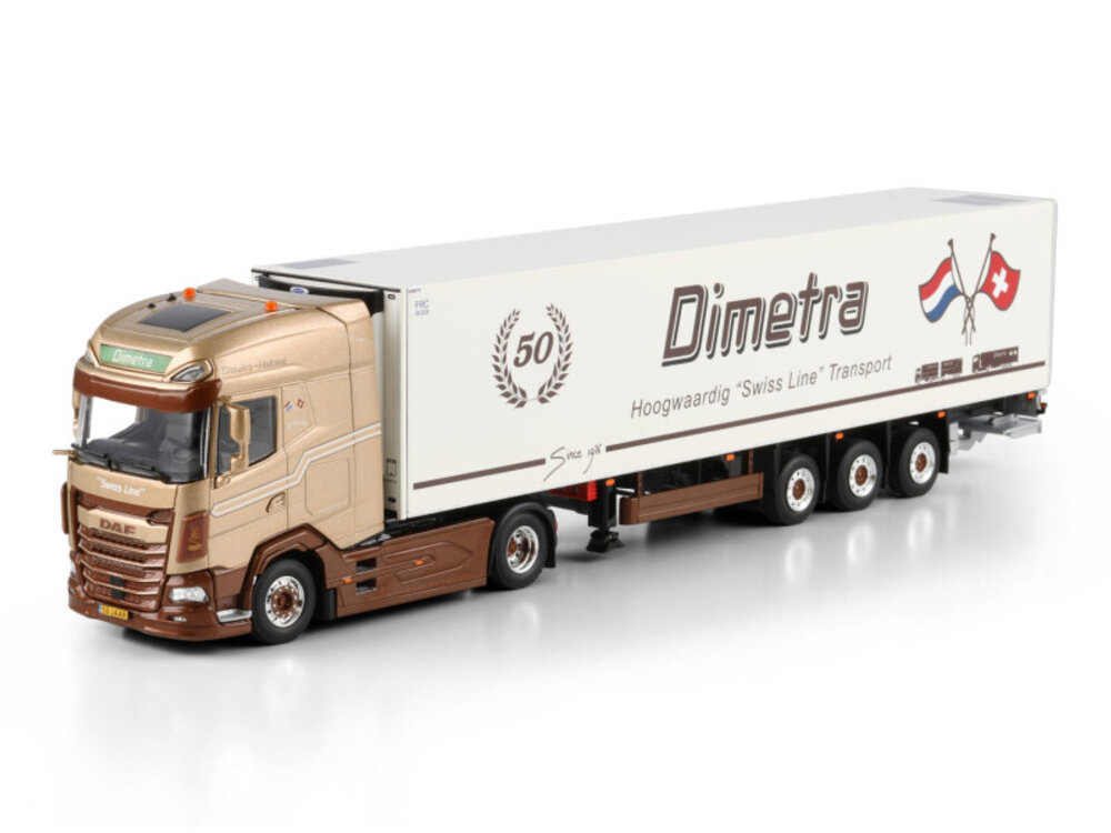 WSI WSI DAF XG+ 4x2 with 3-axle reefer trailer DIMETRA