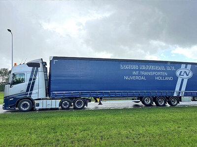 WSI WSI Volvo FH Aero Globetrotter 6x2 with 3-axle curtainside trailer LOHUIS NIJVERDAL