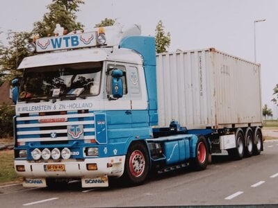 Tekno Tekno Scania 143M 420 streamline trekker met 20ft. container WTB