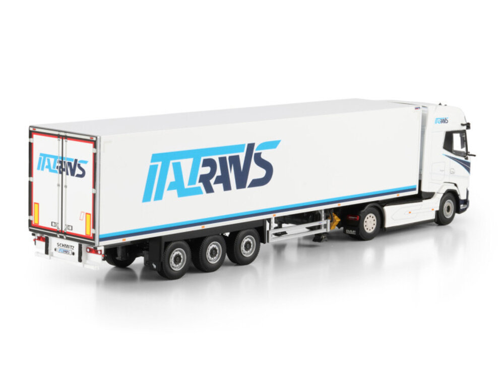 WSI WSI DAF XG+ 4x2 with 3-axle reefer trailer ITALTRANS SPA