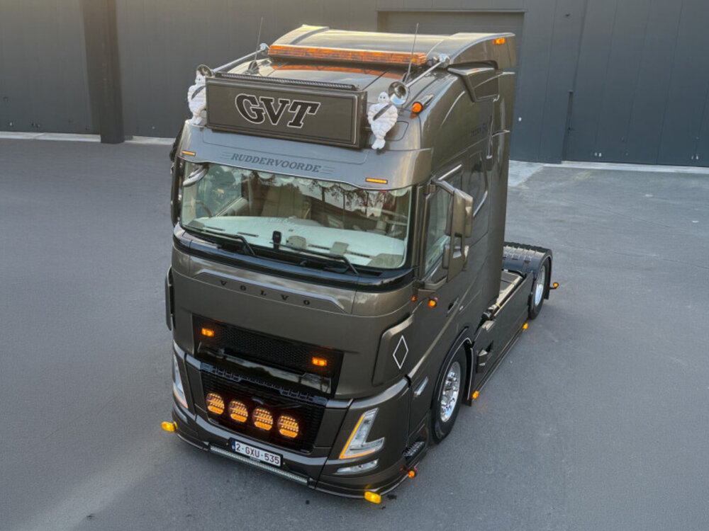 WSI WSI Volvo FH Aero Globetrotter 4x2 GVT TRANSPORT BRUGGE