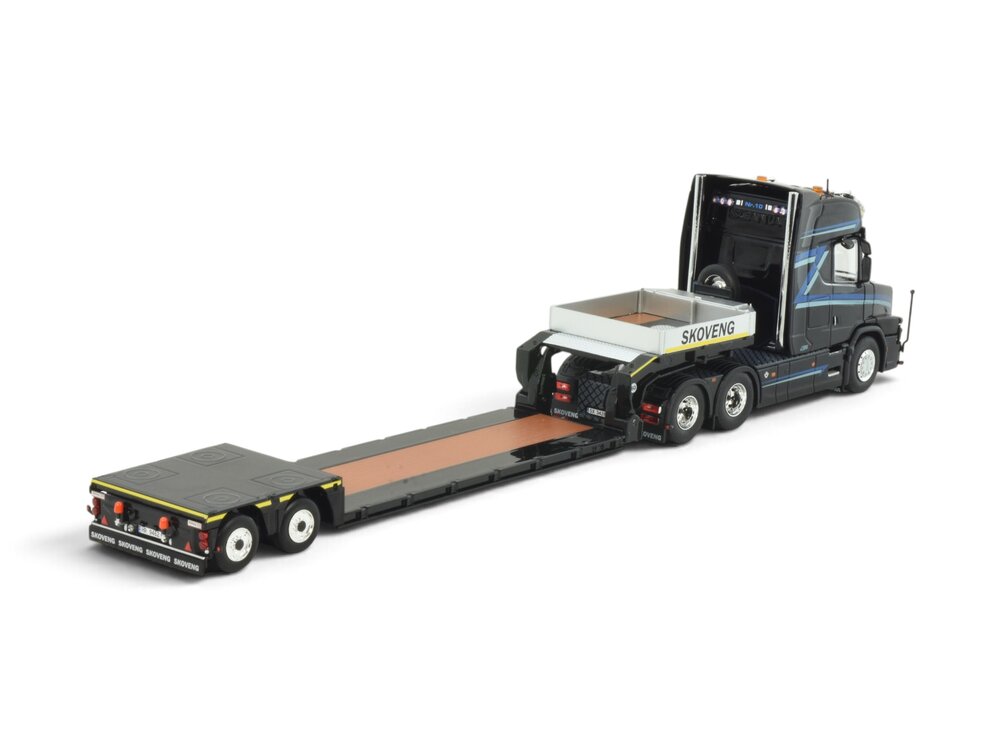 Tekno Tekno Scania Tuft 6x4 with 2-axle Broshuis lowloader SKOVENG