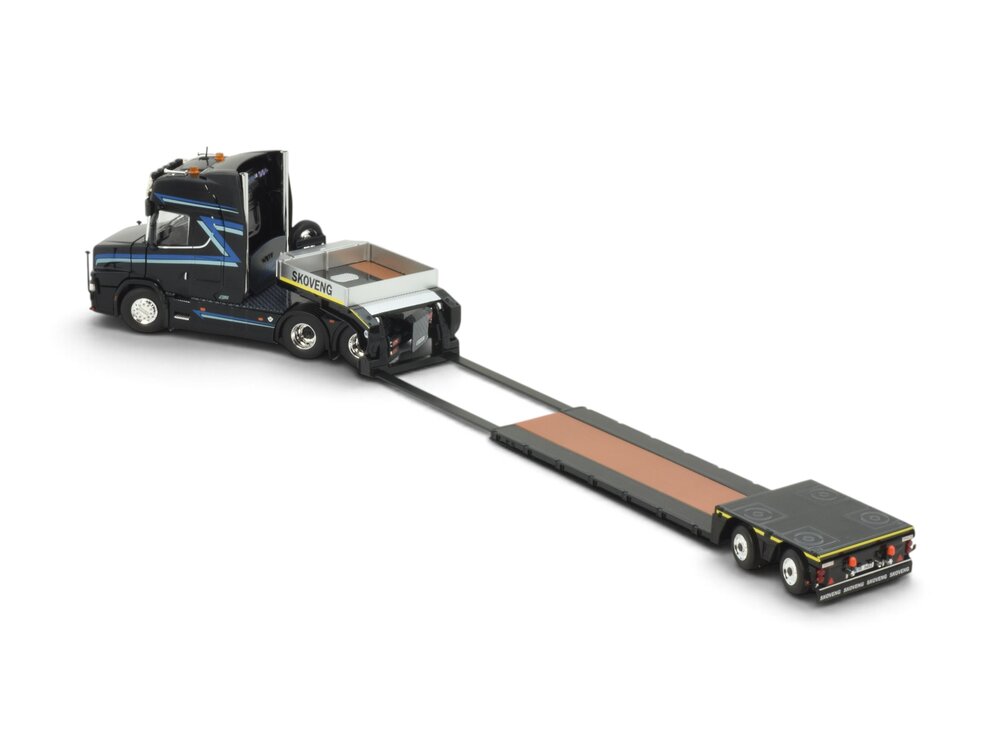Tekno Tekno Scania Tuft 6x4 with 2-axle Broshuis lowloader SKOVENG