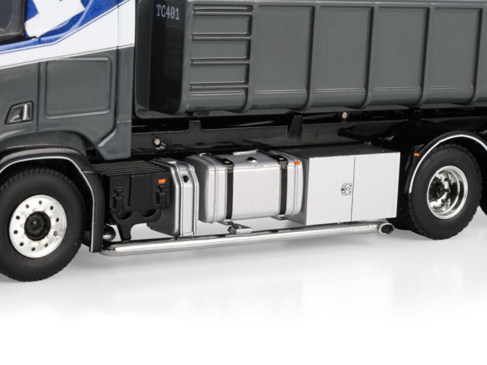 WSI WSI Scania R Highline 6x2 riged truck with hooklift system with 4-axle hooklift container trailer + 15m3 container TC-TRADING