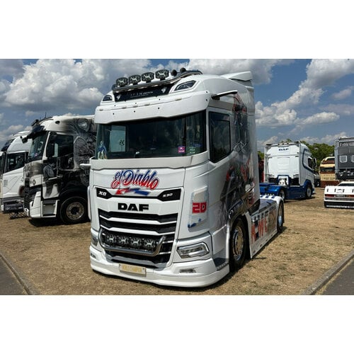 WSI WSI DAF XG 4x2 LP TRANS