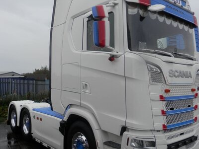 WSI WSI Scania tractor set (Scania S770 - Scania 4-serie) MACNIEL SHELLFISH SCOTLAND