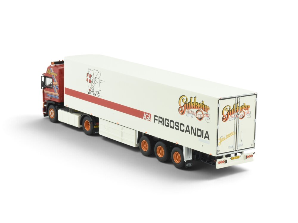 Tekno Tekno Volvo F12 Globetrotter met 3-as koeloplegger GULDAGER - JERN HENRIK