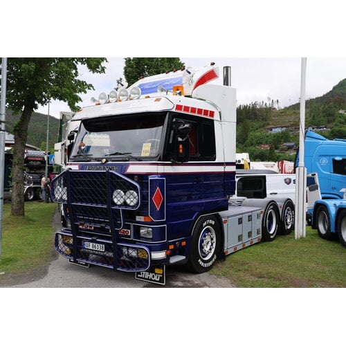 Tekno Tekno Scania 143 Streamline 6x2 sleepas trekker FRANK HOLE