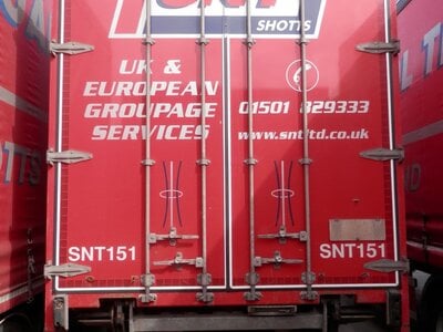 WSI WSI 2-axle city trailer SNT Stuart Nicol Transport