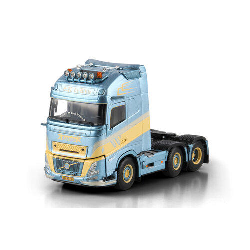 WSI WSI Volvo FH Aero Globetrotter XL 6x2 S.N. DE WITTE