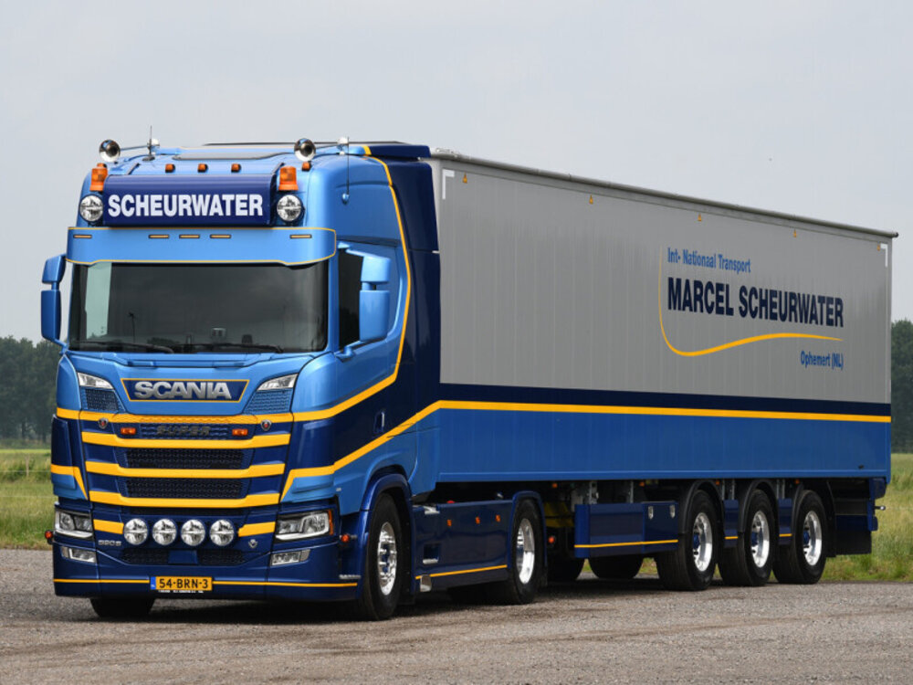 WSI WSI Scania S Highline 4x2 met 3-as verschuifbare vloer trailer MARCEL SCHREURWATER