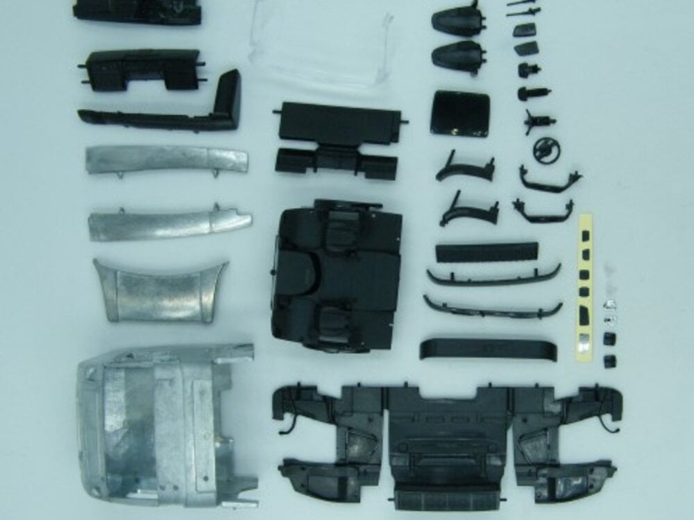 Tekno Tekno Volvo FH05 Globetrotter XL 6x4 TRACTOR KIT