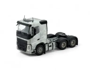 Tekno Tekno Volvo FH05 Low Cabin 6x4 TRACTOR KIT