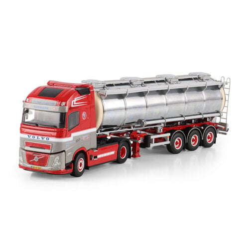 WSI WSI Volvo FH Aero Globetrotter XL 4x2 with 3-axle tank trailer WETTER
