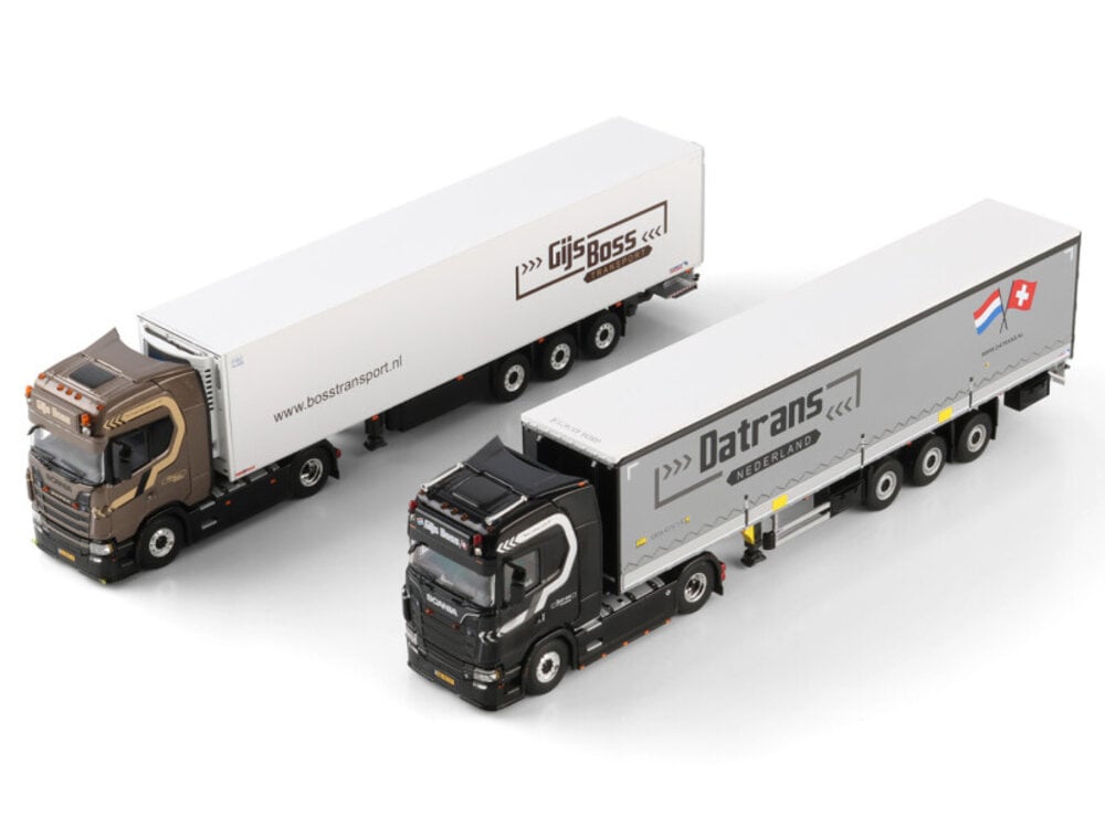 WSI WSI Scania S Highline 4x2 met 3-as schuifzeilen oplegger DATRANS "GIJS BOSS"