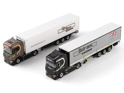 WSI WSI Scania S Highline 4x2 met 3-as schuifzeilen oplegger DATRANS "GIJS BOSS"