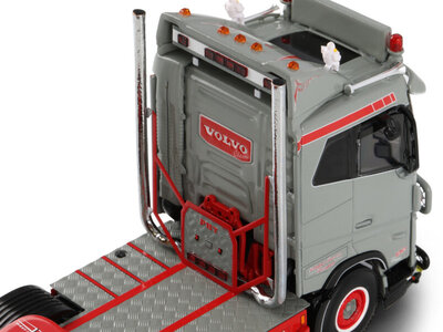 WSI WSI Volvo FH5 Sleeper Cab 6x2 PBT Belgium