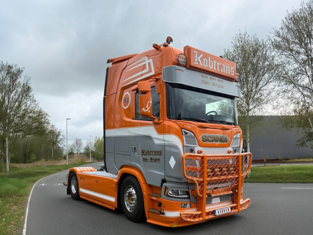 WSI WSI Scania S Highline 4x2 KOBTRANS