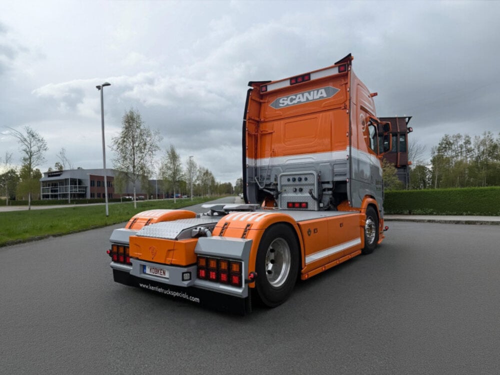 WSI WSI Scania S Highline 4x2 KOBTRANS