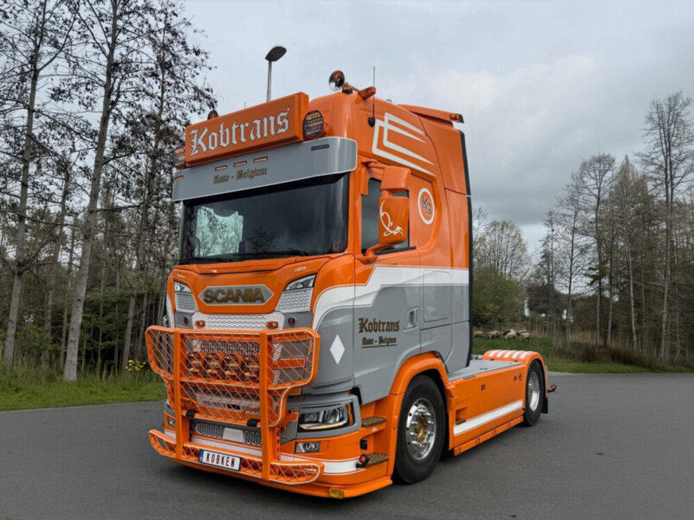 WSI WSI Scania S Highline 4x2 KOBTRANS