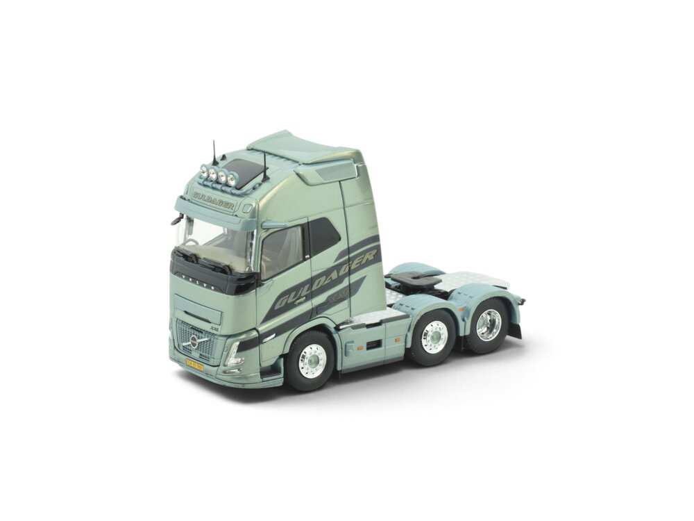 Tekno Tekno Volvo FH Aero XXL 6x2 voorloper GULDAGER