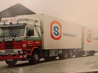 Tekno Tekno Scania 143M rigid truck with 2-axle trailer TRANSTOLK