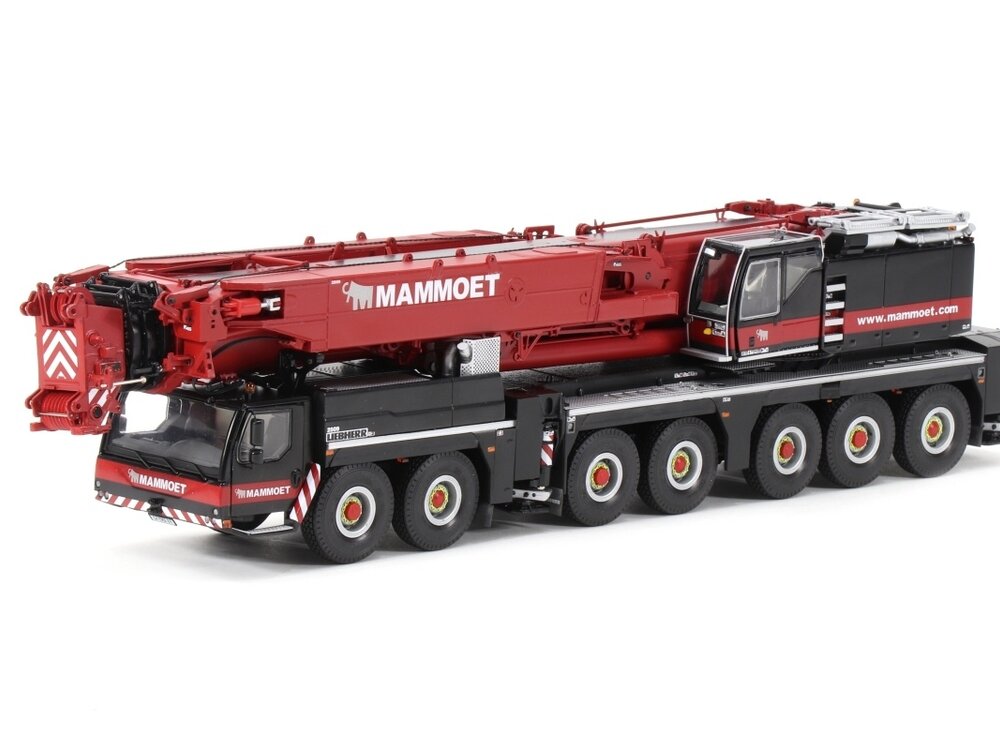 Mammoet store YCC Liebherr LTM 1400-7.1 Mobile crane MAMMOET