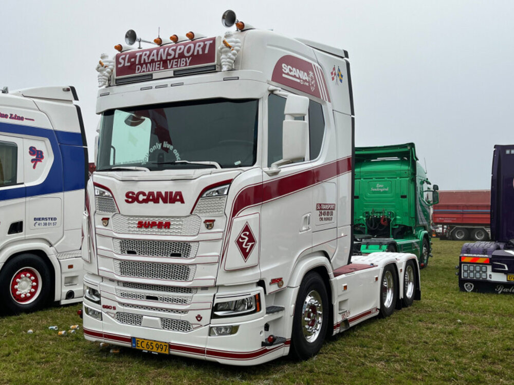 WSI WSI Scania S Highline 6x2 SL TRANSPORT