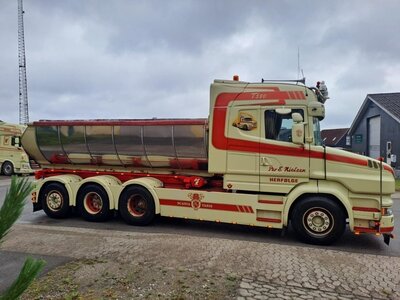 Tekno Tekno Scania Torpedo Highline 8x2 riged truck with NCH system PER E. NIELSEN