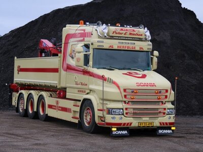Tekno Tekno Scania Torpedo Highline 8x2 riged truck with NCH system PER E. NIELSEN