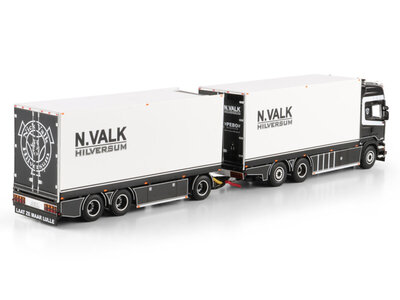WSI WSI Scania Streamline Topline riged koel wagen met 3-assige koeltrailer NICK VALK
