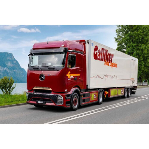 WSI WSI Mercedes EActrtos 600 - Procabin big with 2-axle reefer trailer GALLIKER