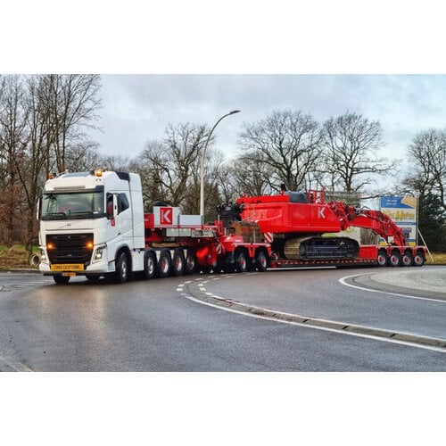 WSI WSI Volvo FH4 Glob. 10x4 with 6-ale lowloader + 2-axle dolly KOOLE BV