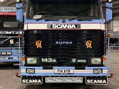 Tekno Tekno Scania 143M/450 4x2 GUNNINGS