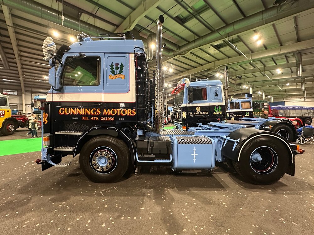 Tekno Tekno Scania 143M/450 4x2 GUNNINGS