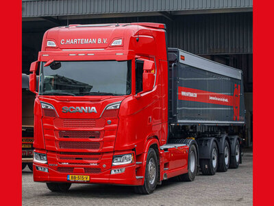 WSI WSI Scania S Highline 4x2 met 3-assige tipper trailer C. HARTEMAN B.V.
