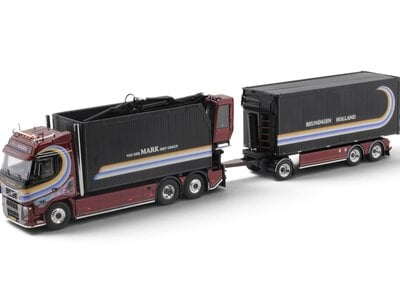 Tekno Tekno Volvo FH03 Globetrotter Rigid truck with loadcrane + 3-axle trailer PATRICK VAN DER MARK