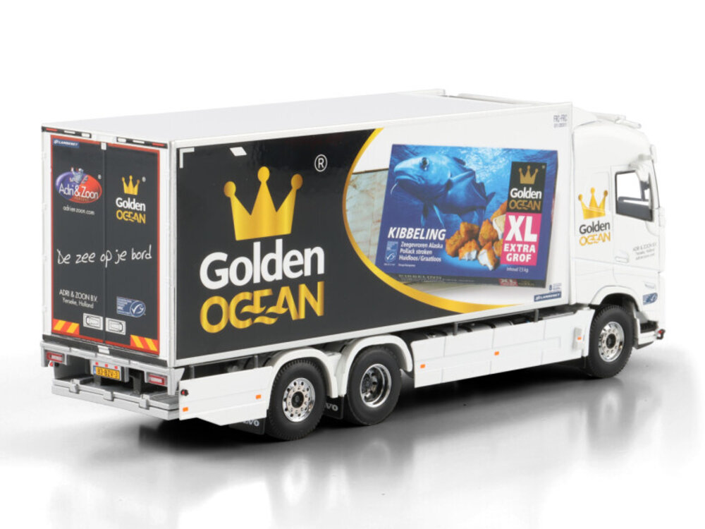 WSI WSI Volvo FH Aero Globetrotter 6x2 riged reefer truck ADRI & ZOON