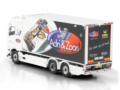 WSI WSI Volvo FH Aero Globetrotter 6x2 riged reefer truck ADRI & ZOON