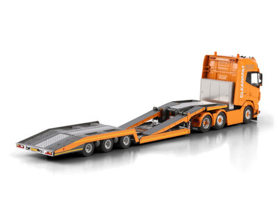WSI WSI DAF XG+ 6X2 with 3-axle truck transporter CLEANMAT TRUCKS
