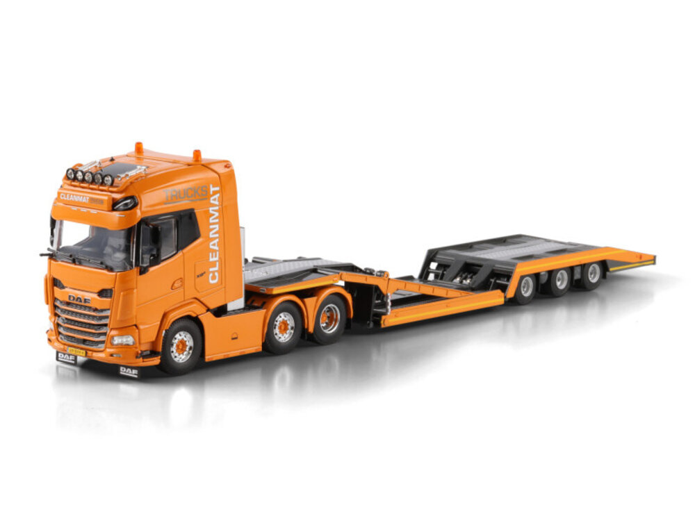 WSI WSI DAF XG+ 6X2 with 3-axle truck transporter CLEANMAT TRUCKS