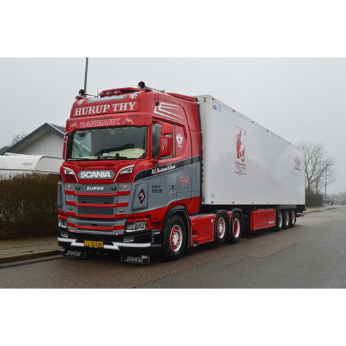 WSI WSI Scania S Highline 6x2 met 3-as koeloplegger N.C. CHRISTENSEN & SONNER